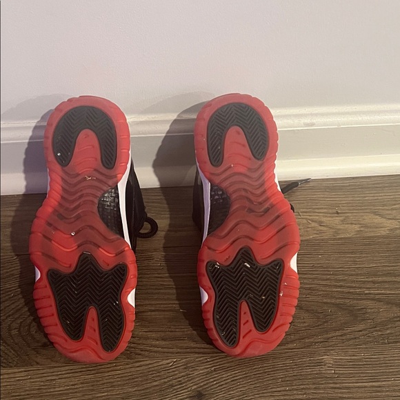 Kids Black & Red Athletic Shoes - Picture 4 of 5